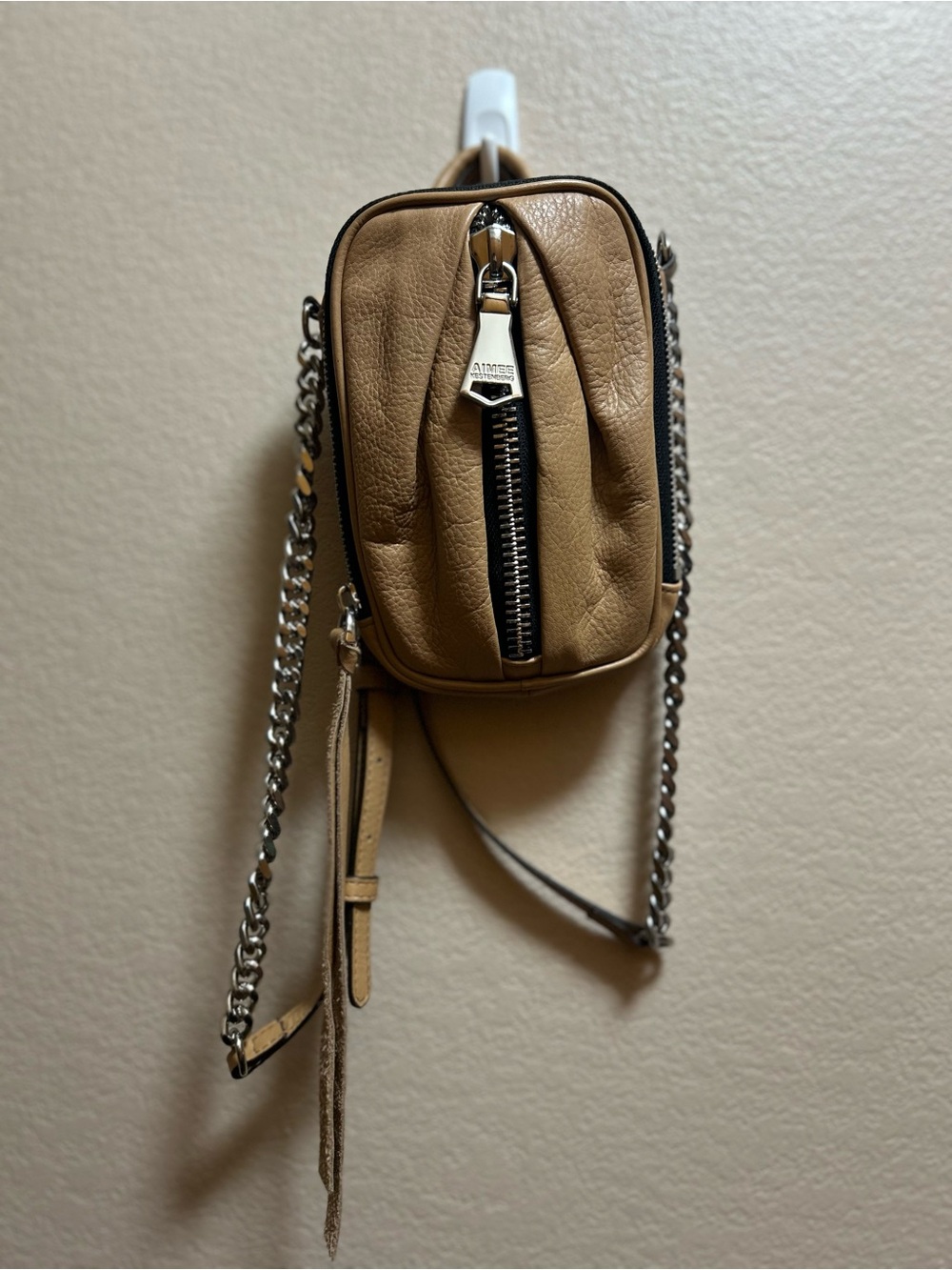Aimee Kestenberg Tamitha Tan Leather Phone Crossbody Bag with Chain Strap EUC